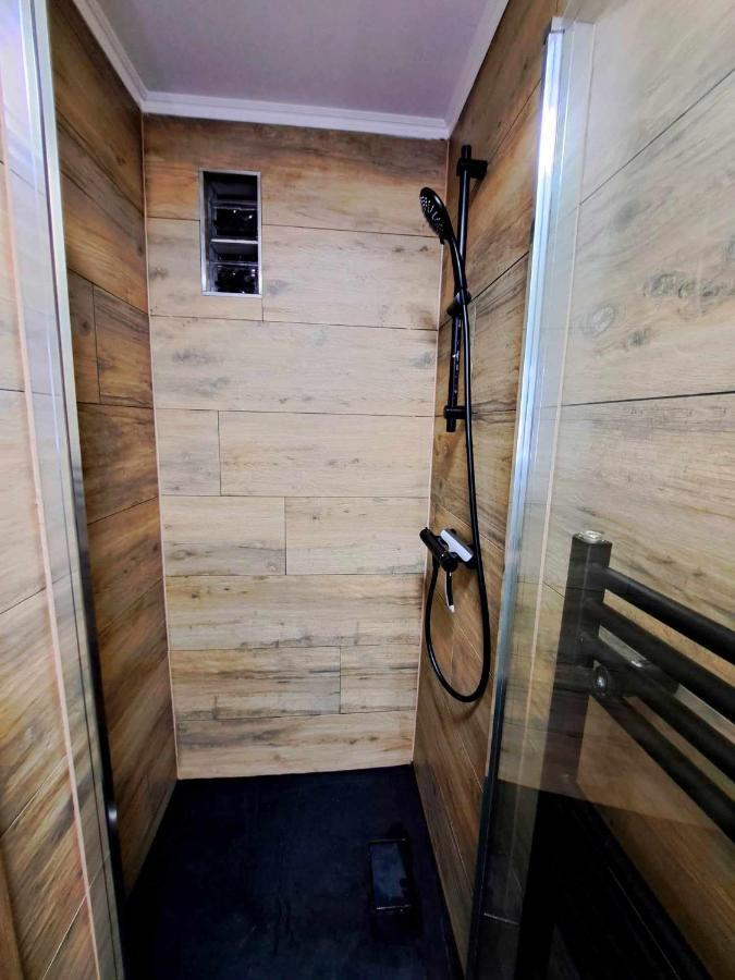 Petite Chambre Dans Une Jolie Colocation Liège Dış mekan fotoğraf